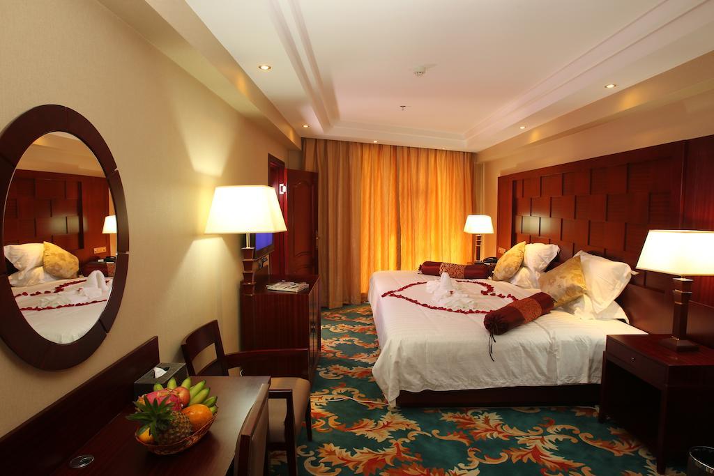 Hawaii Hotel Sanya Exterior foto